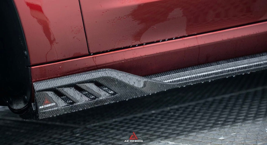 AE DESIGN - TESLA MODEL 3 HIGHLAND 2024+ CARBON FIBRE SIDE SKIRTS