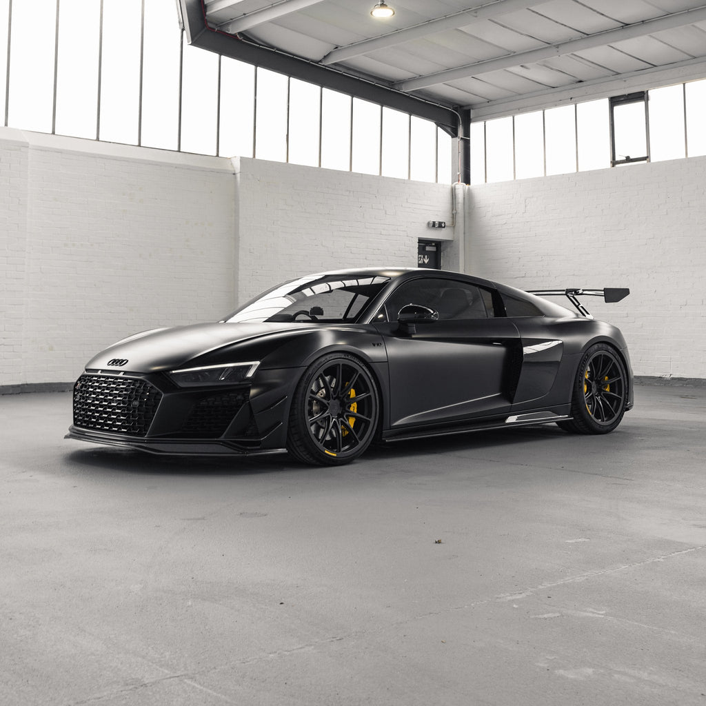 Audi R8 4S Pre-Preg Carbon Fibre Side Skirts by TRE