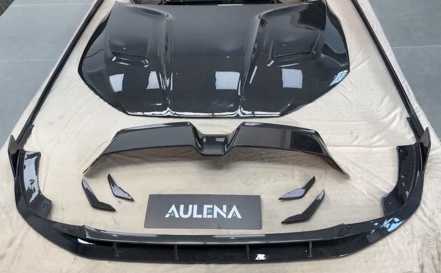 AULENA - AUDI RS3 8Y FRONT BUMPER CANARDS