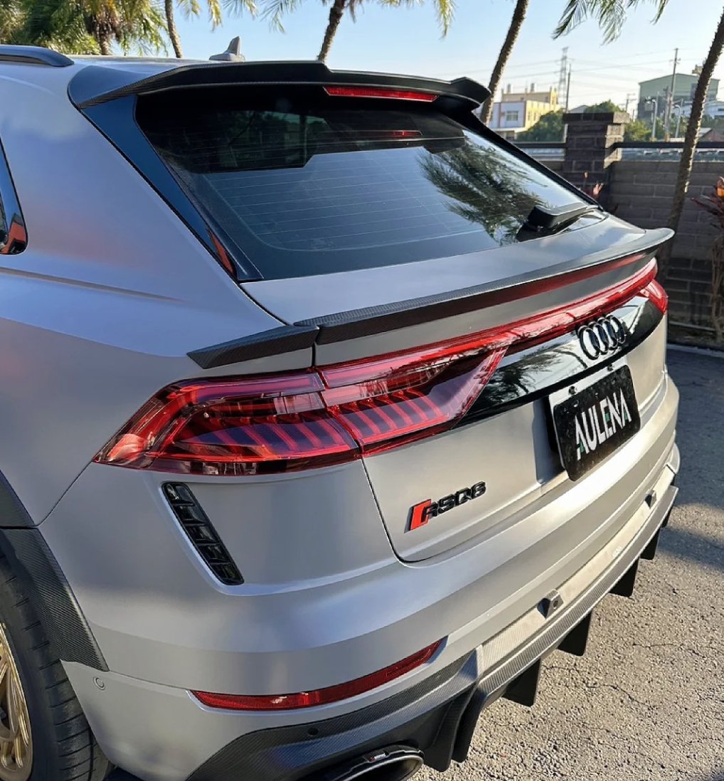 AULENA - AUDI RSQ8 DRY CARBON FIBRE REAR MID SPOILER
