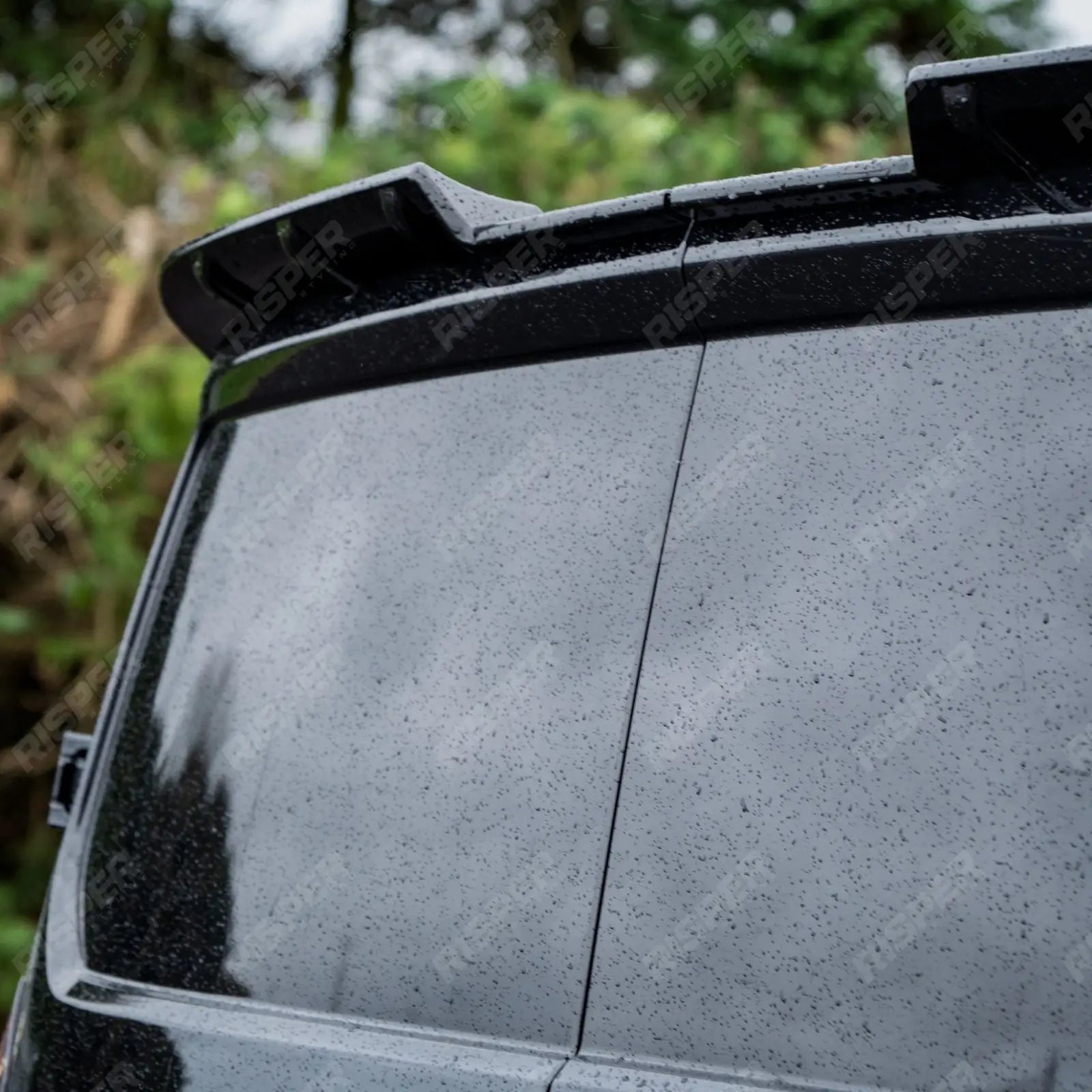 Barn Door V1 Spoiler In Gloss Black For Volkswagen Transporter T7 2025+