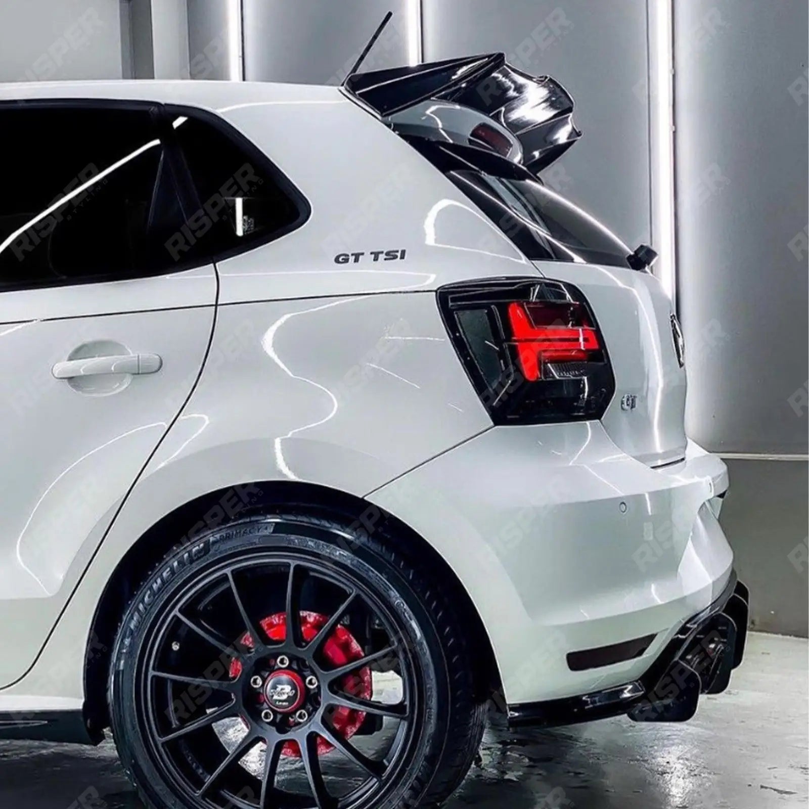 'Batman' Style Rear Spoiler in Gloss Black For VW Polo 2009-2018 6C 6R GTI R