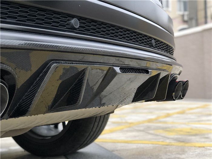 BCTXE - AUDI Q8 CARBON FIBRE REAR DIFFUSER