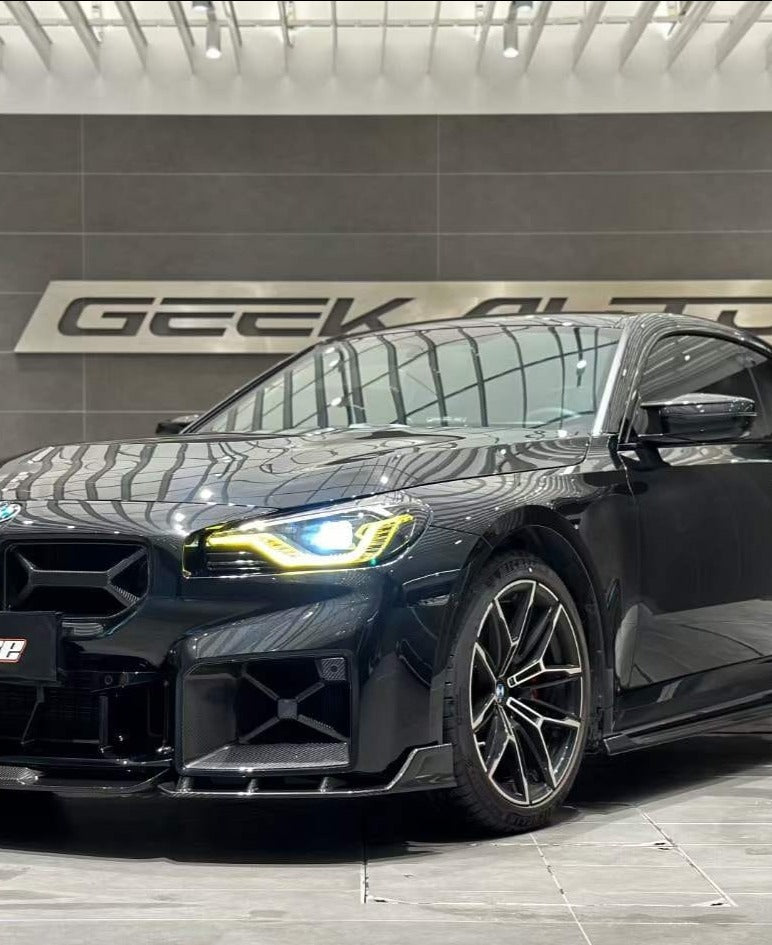 BCTXE - BMW M2 G87 DRY CARBON FIBRE FRONT AIR INLET SET