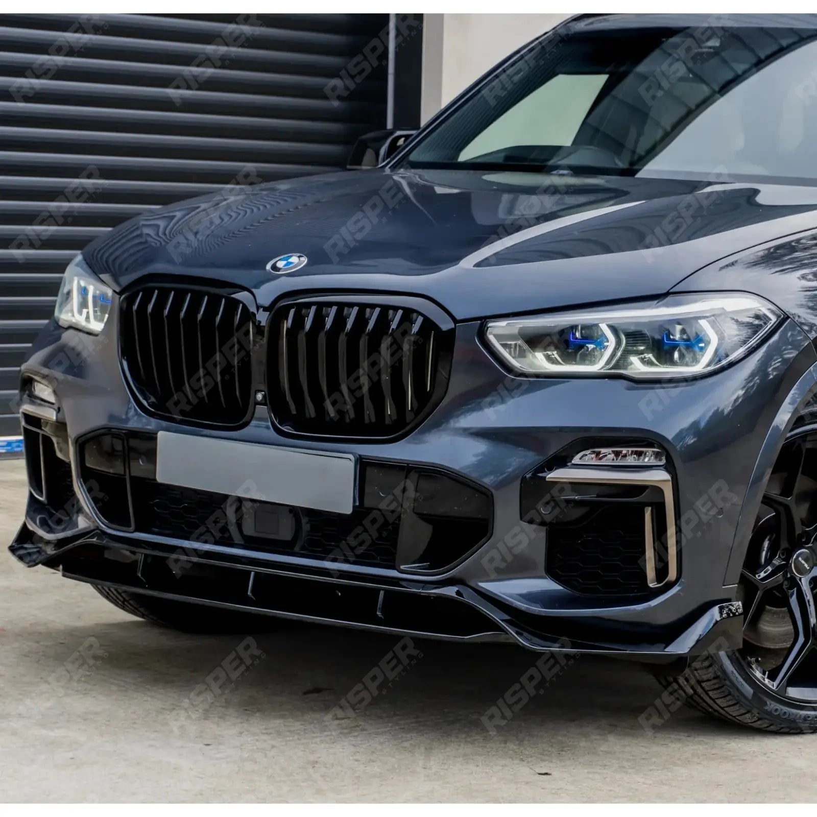 Black Knight Front Splitter in Gloss Black For BMW X5 G05 M Sport 2018-2022