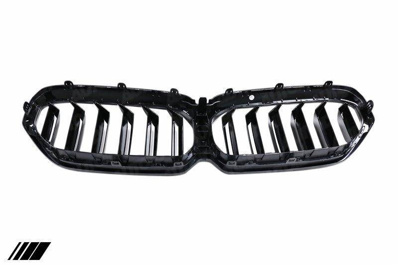 BMW 5 Series LCI G30 G31 Gloss Black Kidney Grilles (2020-2023)