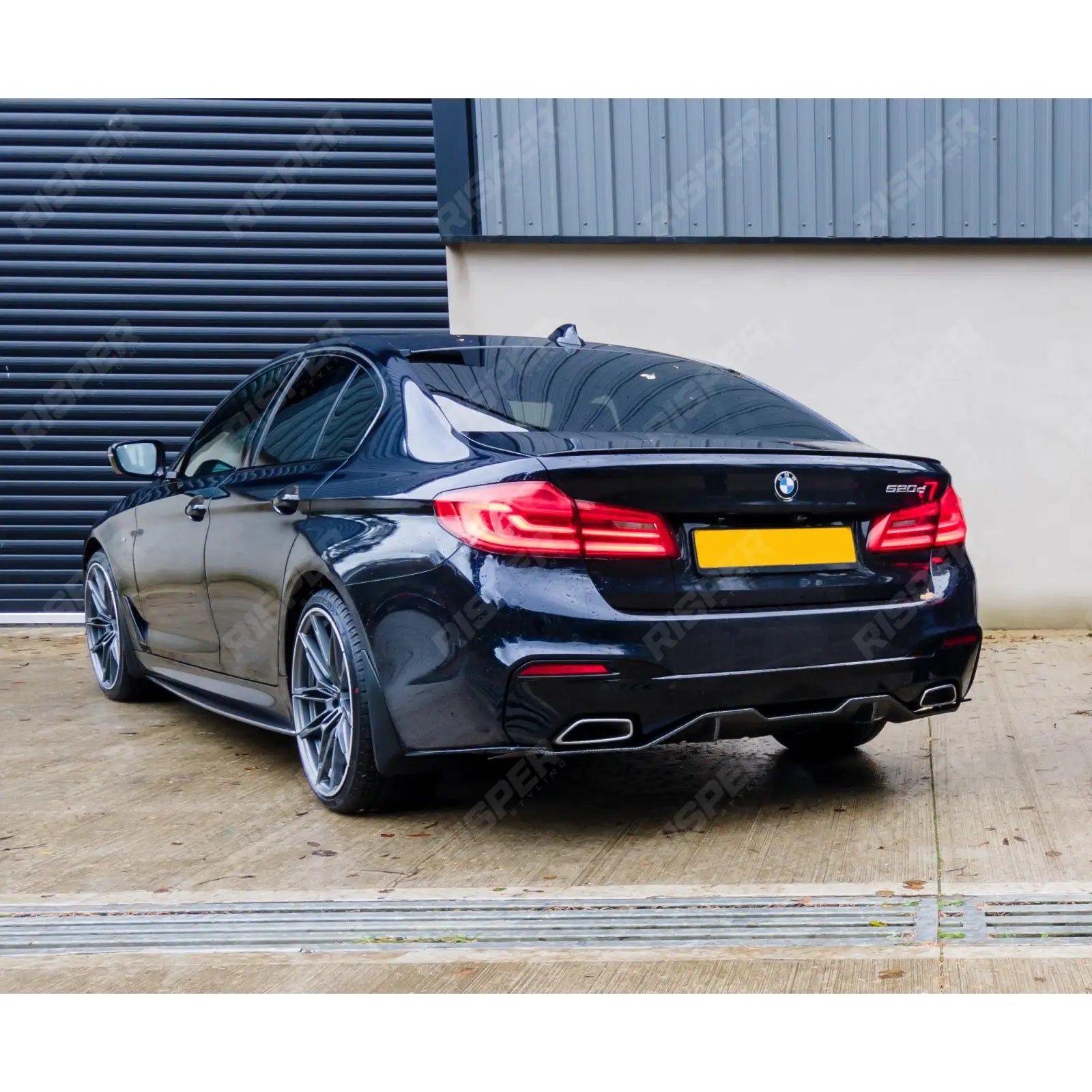 BMW 5 Series M Sport G30 G38 2017-2024 Gloss Black Rear Bumper Corner Splitters