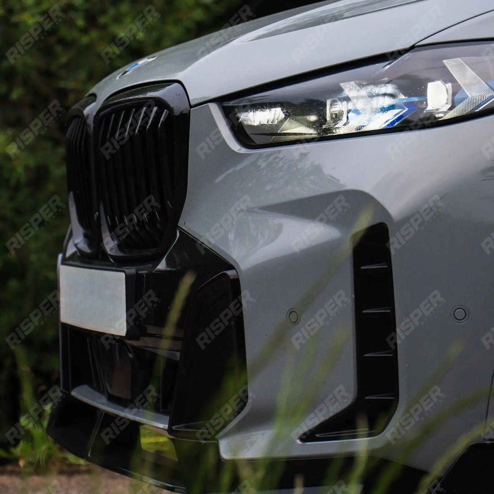 BMW G05 LCI 2023+ Single Slat Front Grill In Gloss Black