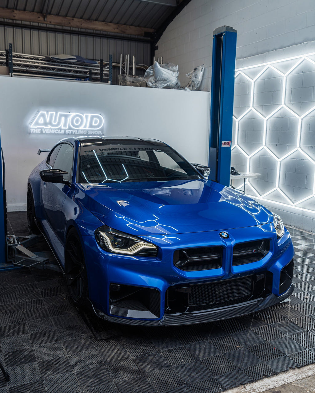 BMW M2 G87 Gloss Black Painted Front Grille M2 Emblem (2023+)