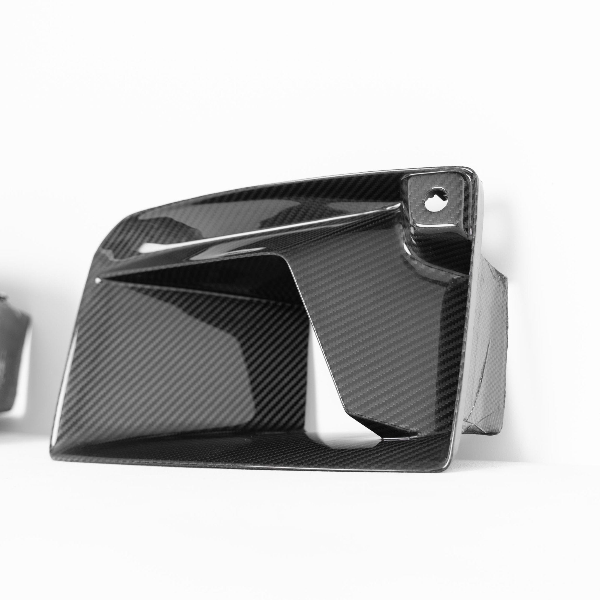 BMW M2 G87 Pre-Preg Carbon Fibre TR87 Front Air Ducts by TRE (2023+)