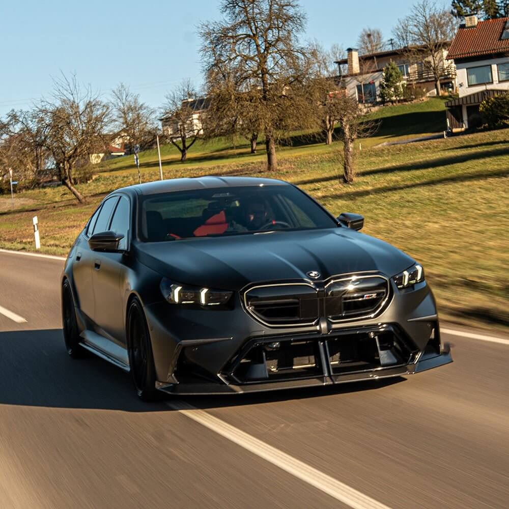 BMW G90 G99 M5 Carbon Fibre Front Splitter – CT Design
