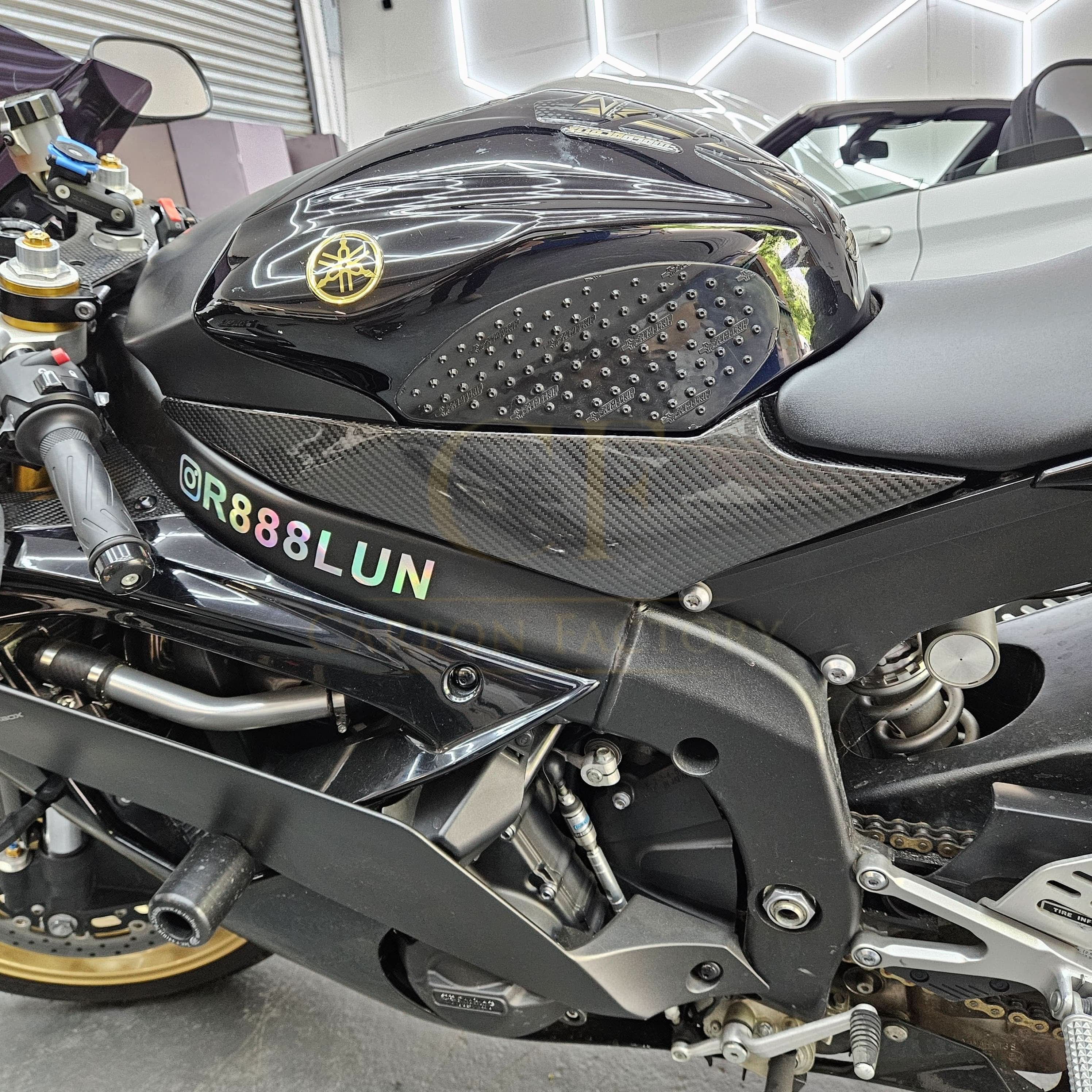 Pre-preg Carbon Fibre Side Panels for Yamaha R6 2008-2015