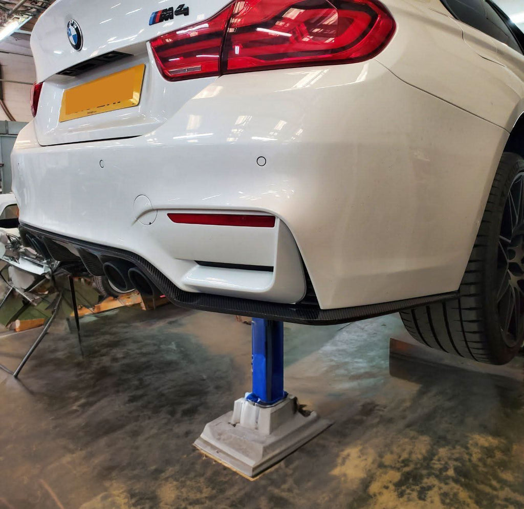 3D Style Carbon Fibre Rear Diffuser for BMW F80 M3 F82 F83 M4 14-20