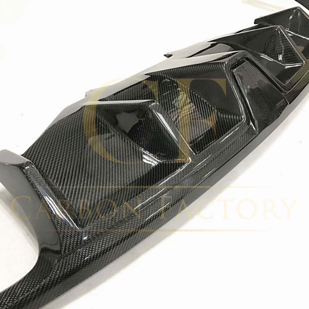 V Style Carbon Fibre Rear Diffuser for Porsche Macan 14-20