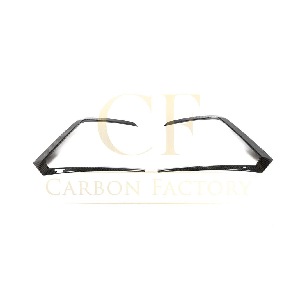 Pre-Preg Carbon Fibre Rear Bumper Trims for Lamborghini Urus 18-21