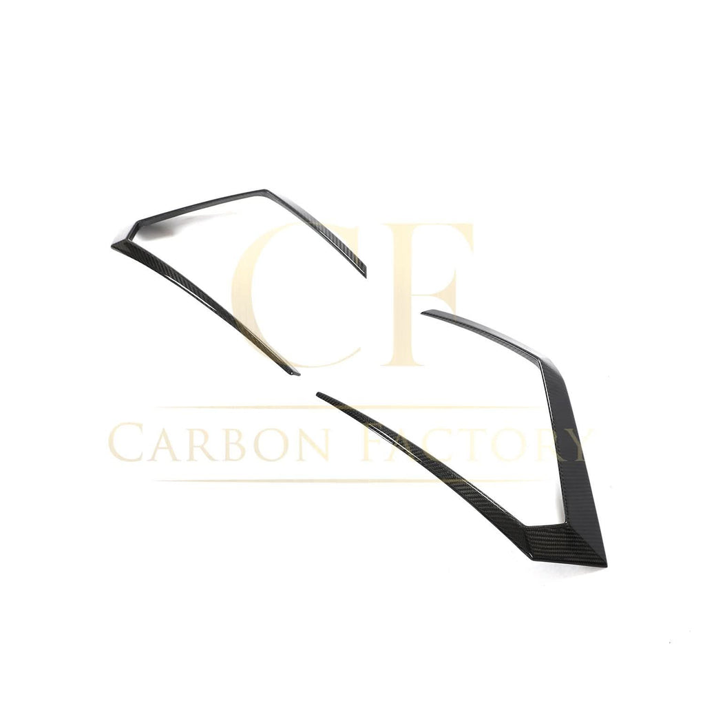 Pre-Preg Carbon Fibre Rear Bumper Trims for Lamborghini Urus 18-21
