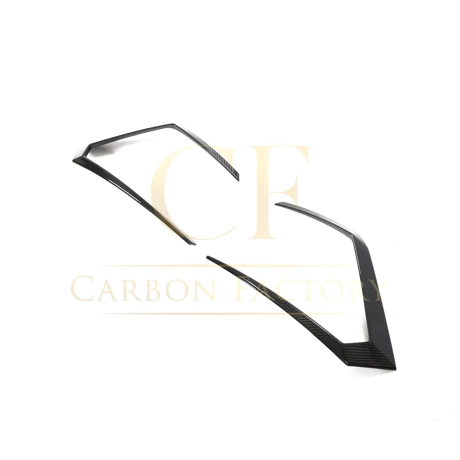 Pre-Preg Carbon Fibre Rear Bumper Trims for Lamborghini Urus 18-21