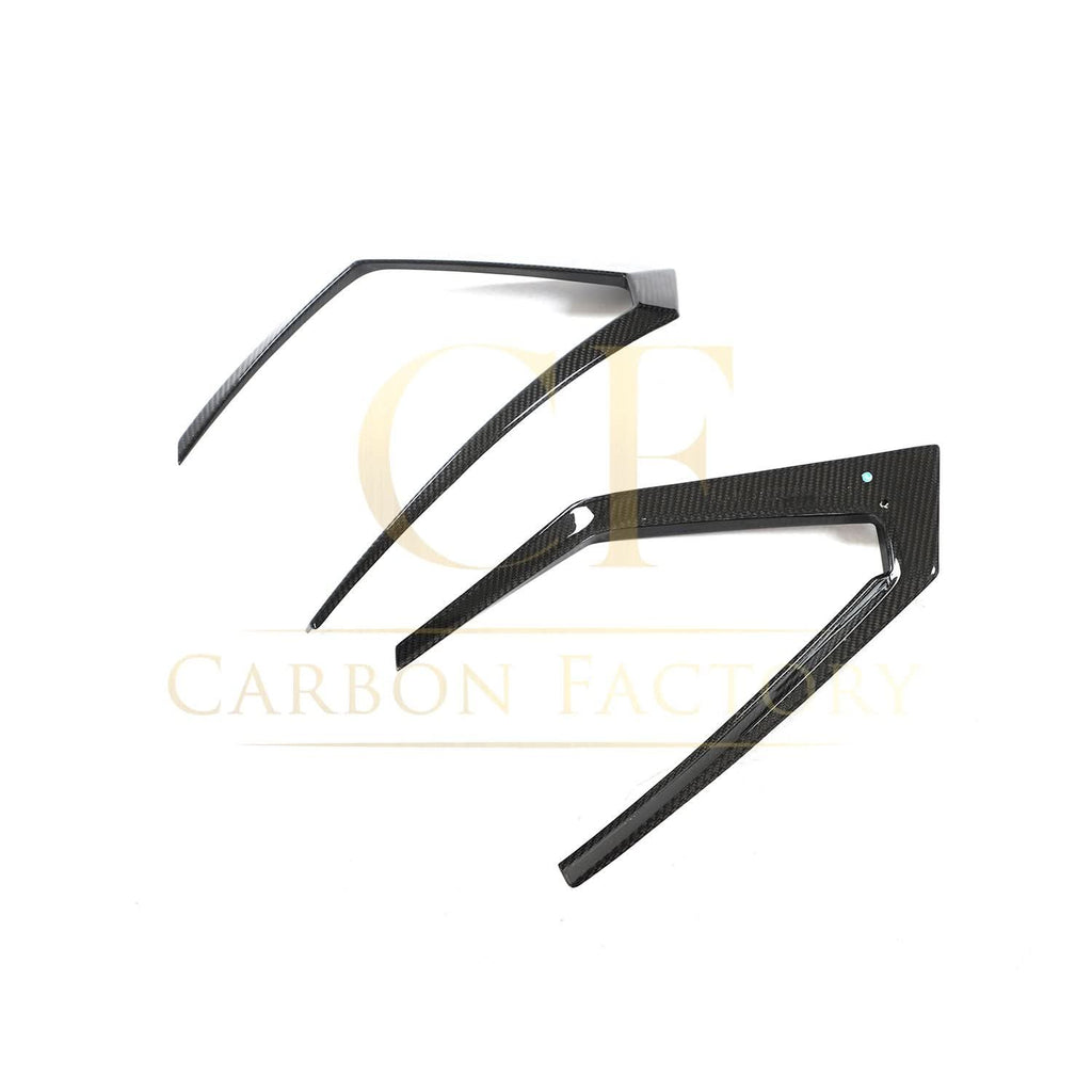 Pre-Preg Carbon Fibre Rear Bumper Trims for Lamborghini Urus 18-21