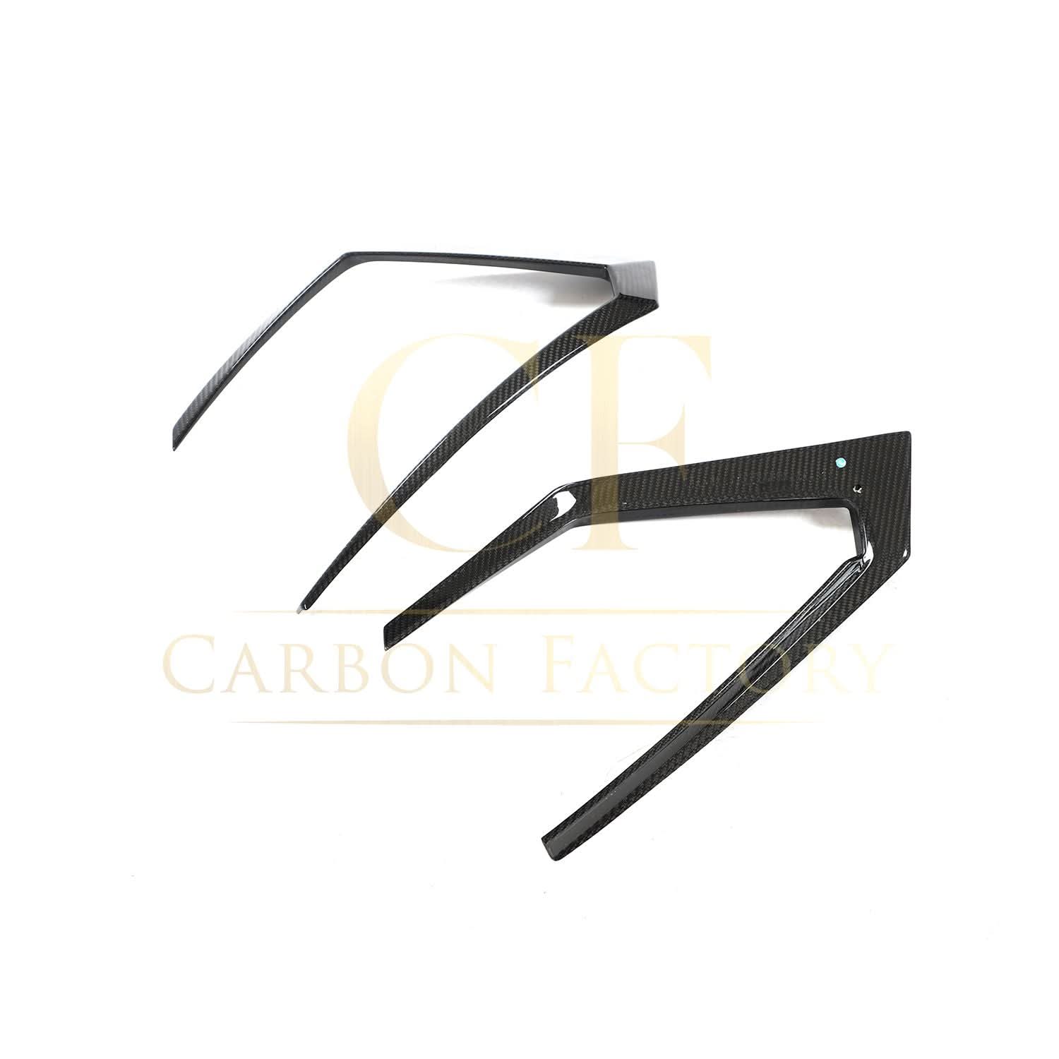Pre-Preg Carbon Fibre Rear Bumper Trims for Lamborghini Urus 18-21