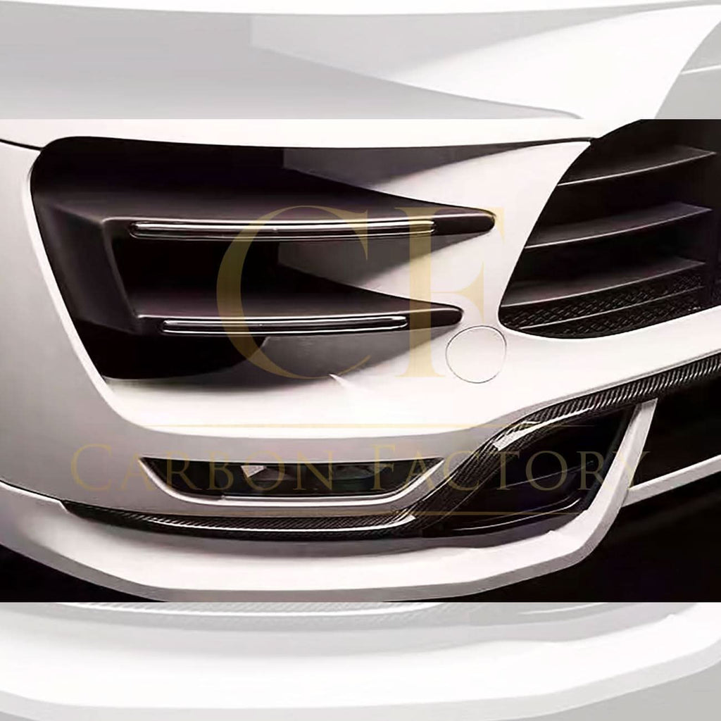 TR Style Carbon Fibre Front Canards for Porsche Macan 14-17