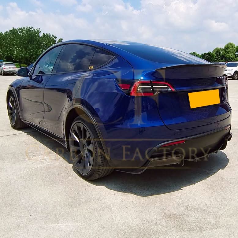 CS Style Pre-Preg Carbon Fibre Front Splitter for Tesla Model Y 19-23