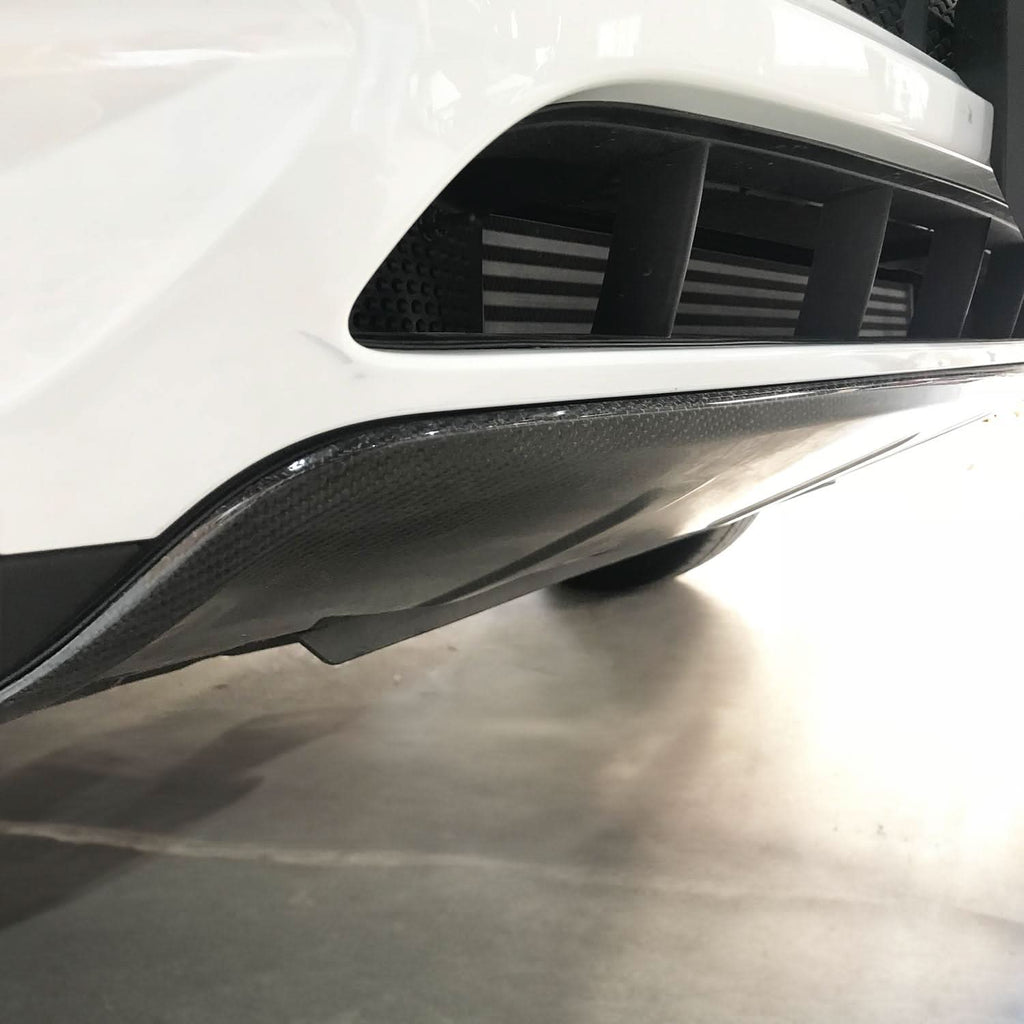 V Style Carbon Fibre Front Splitter for Porsche Macan 14-17