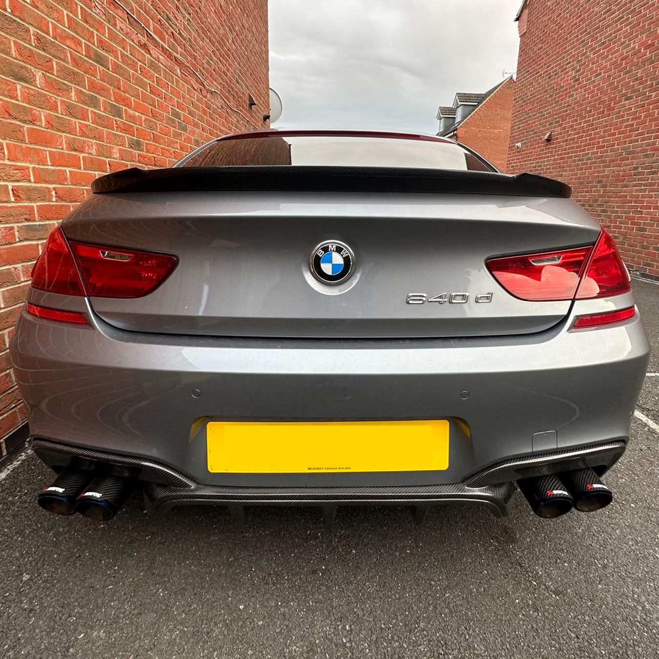 V Style Carbon Fibre Boot Spoiler for BMW 6 Series F06 F12 F13 inc M6 11-18