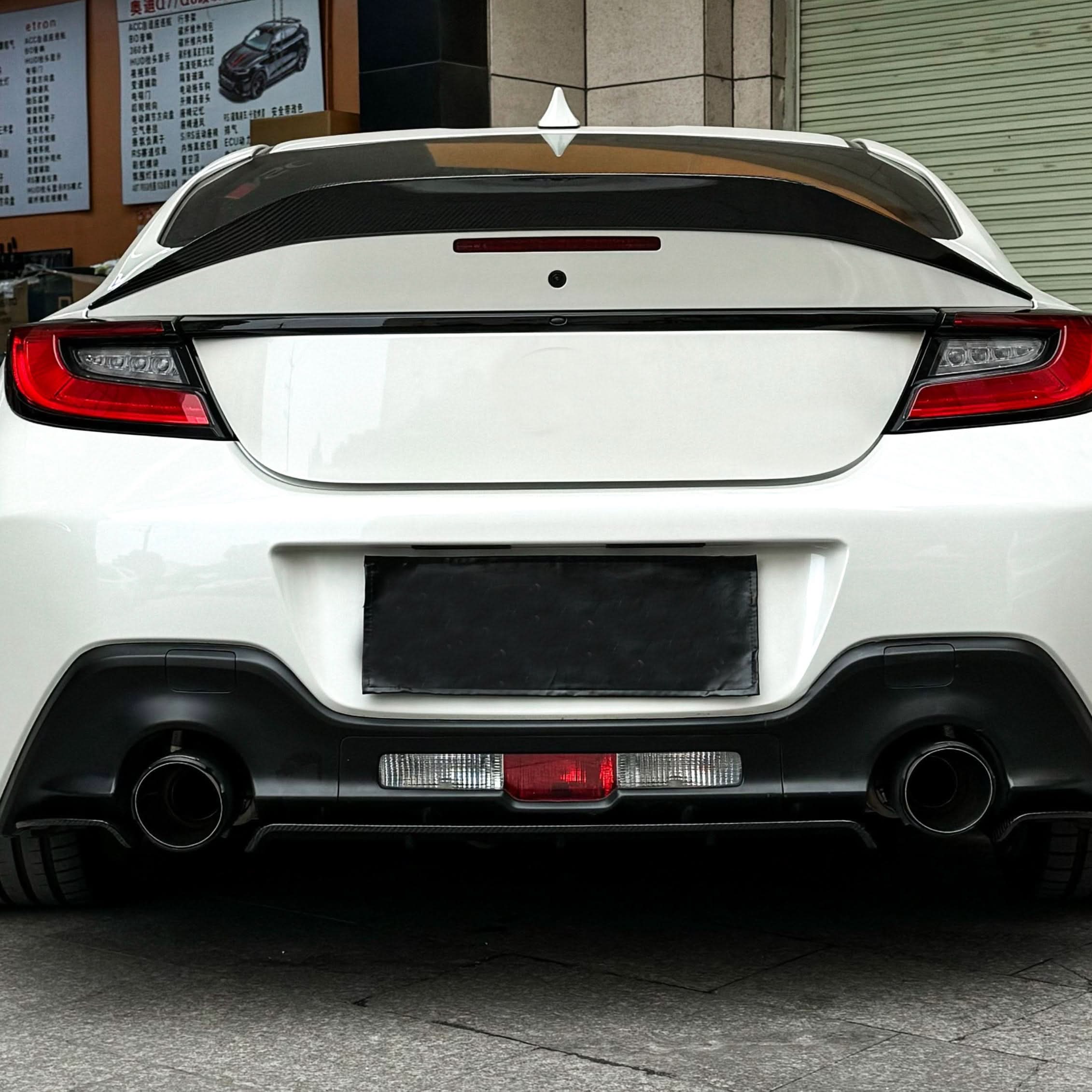 HKS Style Carbon Fibre Boot Spoiler for Toyota GR86 22-23