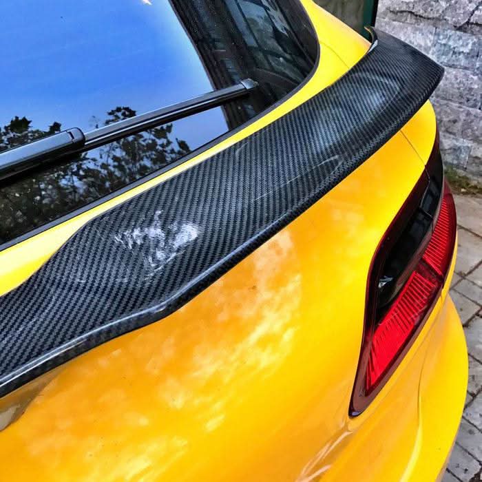 V Style Carbon Fibre Mid Spoiler for Porsche Macan 14-20