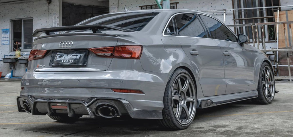 CMST - AUDI RS3 8V CARBON FIBRE LED DIFFUSER