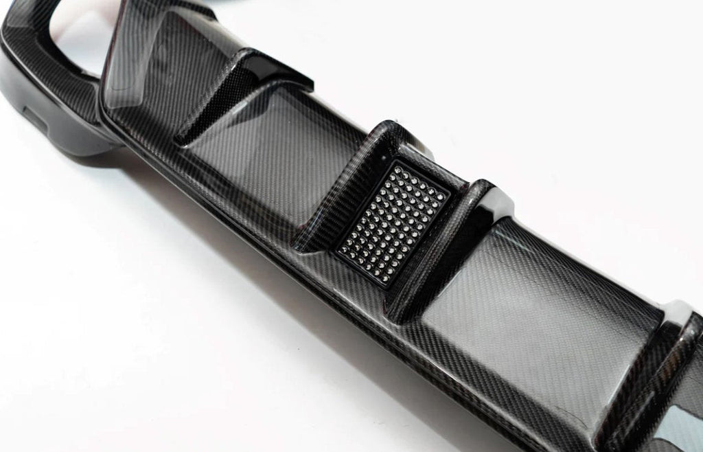 CMST - BMW 3 SERIES G20 CARBON FIBRE DIFFUSER WITH LED BRAKE LIGHT