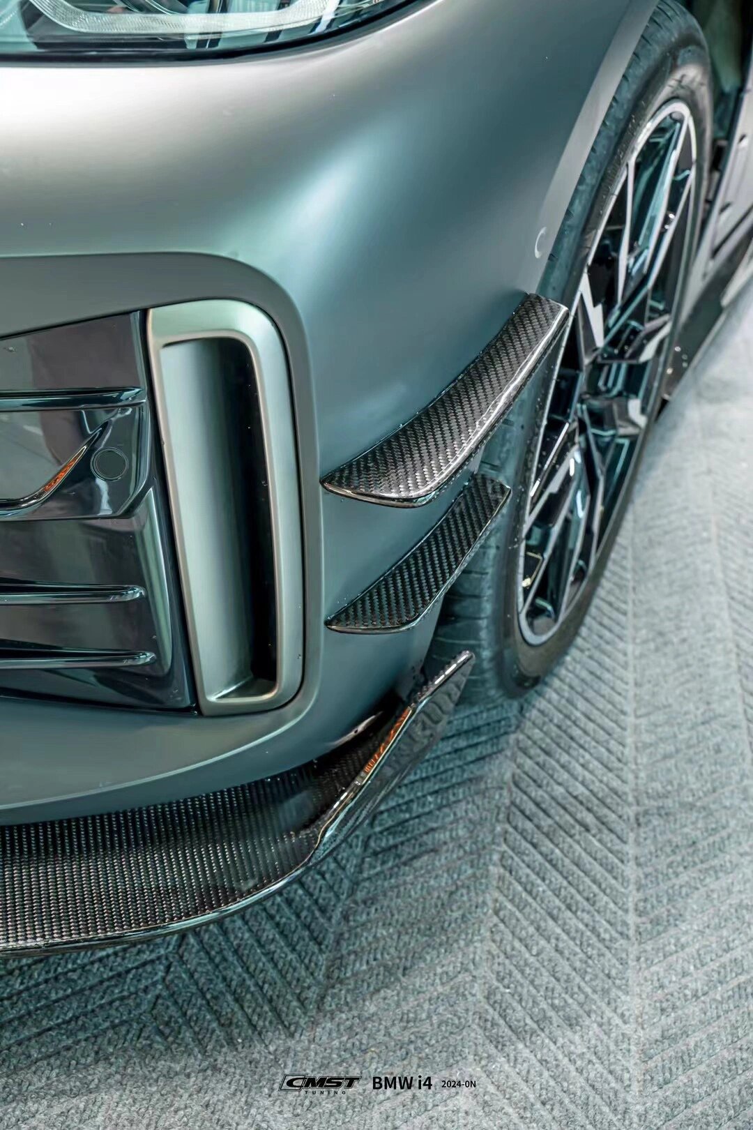 CMST - BMW I4 G26 M50 DRY CARBON FIBRE CANARDS