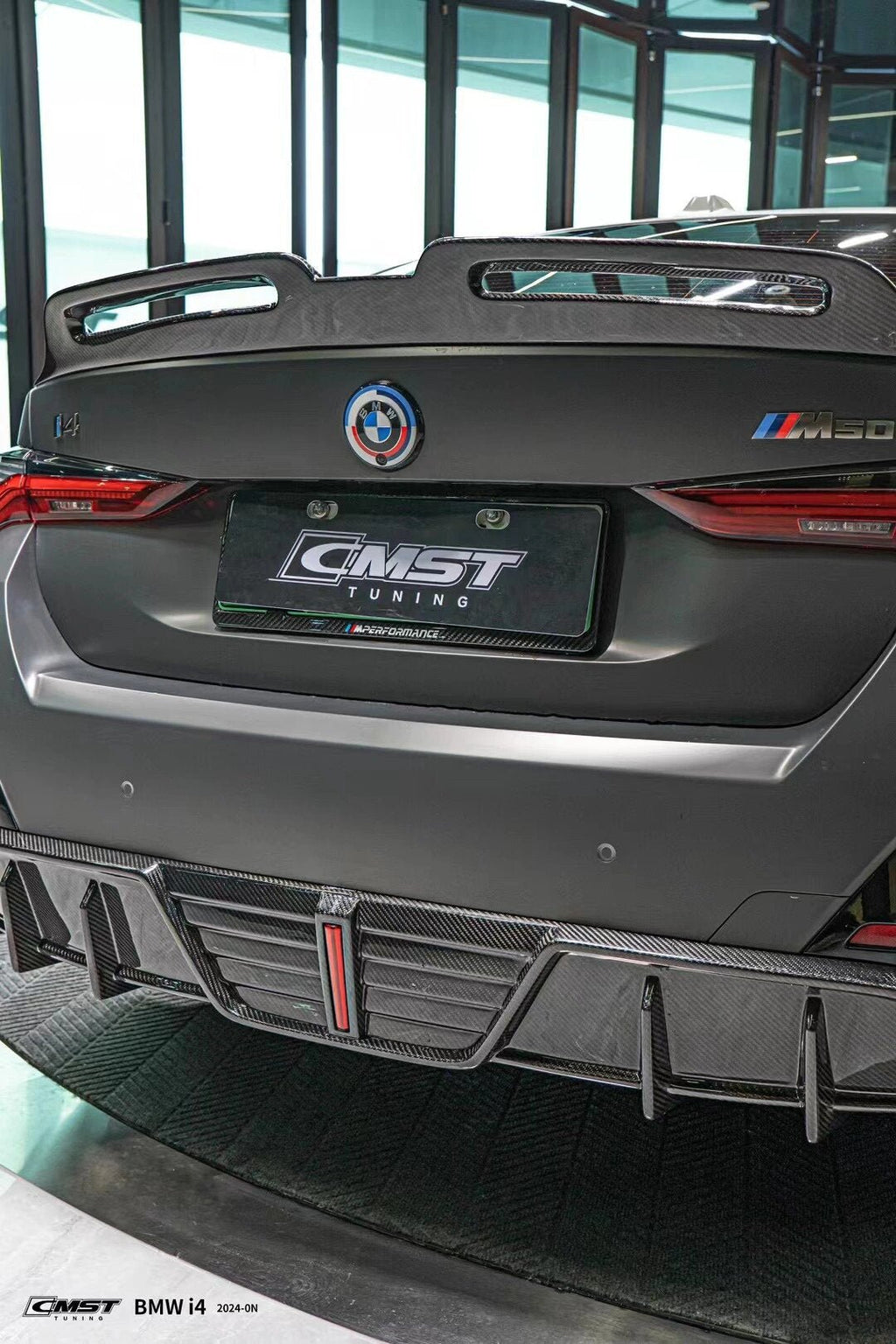 CMST - BMW I4 G26 M50 DRY CARBON FIBRE REAR LED DIFFUSER