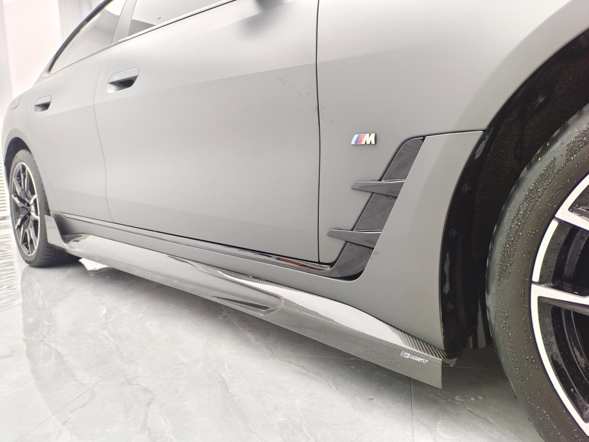 CMST - BMW I4 G26 M50 DRY CARBON FIBRE SIDE SKIRTS