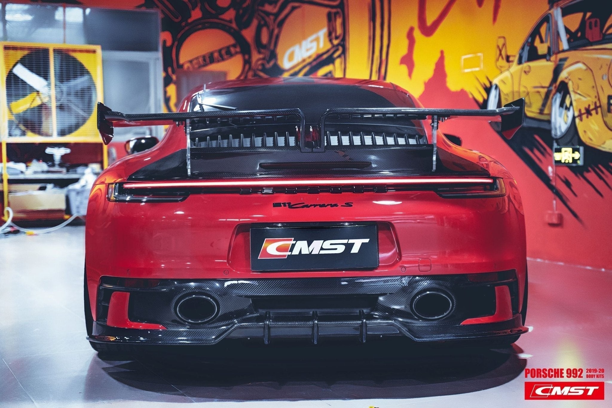 CMST - PORSCHE 911 992 2020+ CARBON FIBRE REAR DIFFUSER