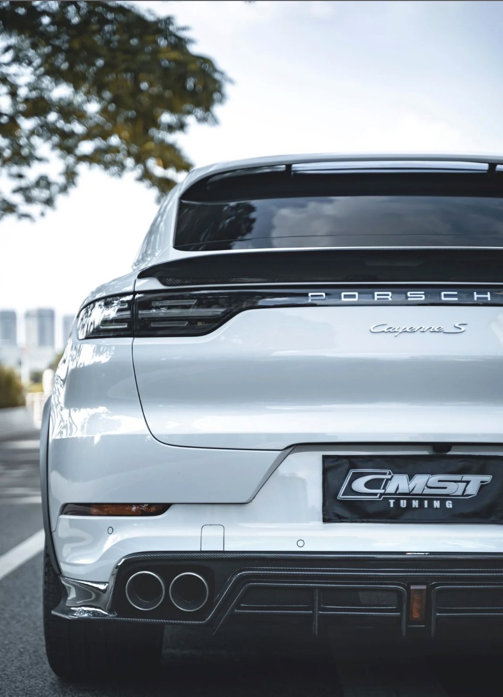 CMST - PORSCHE CAYENNE COUPE 9Y3 CARBON FIBRE SPOILER