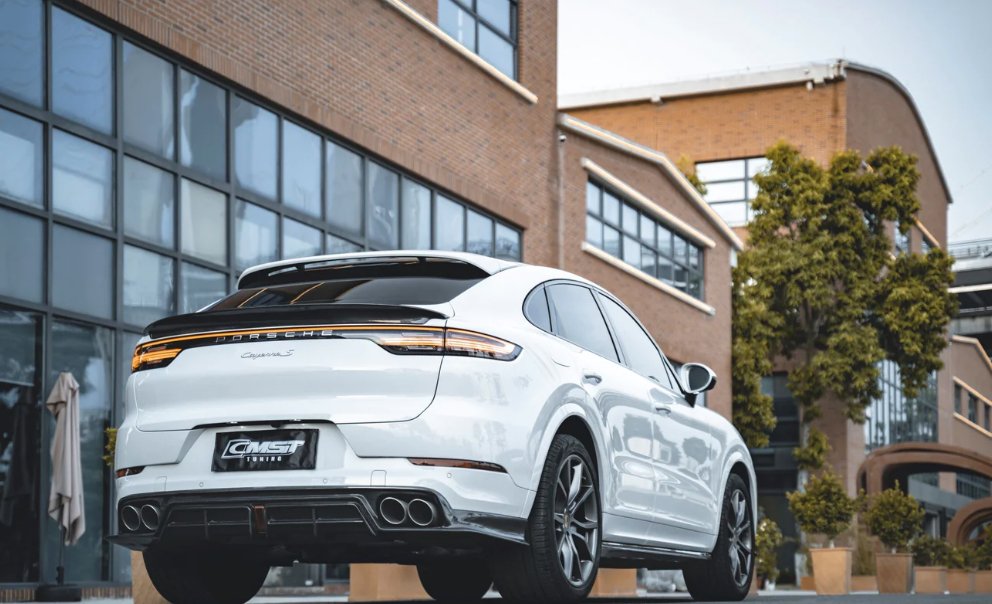 CMST - PORSCHE CAYENNE COUPE 9Y3 CARBON FIBRE SPOILER