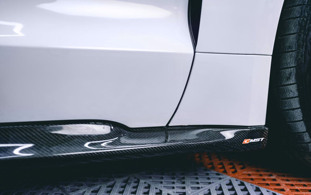 CMST - PORSCHE TAYCAN CARBON FIBRE SIDE SKIRTS