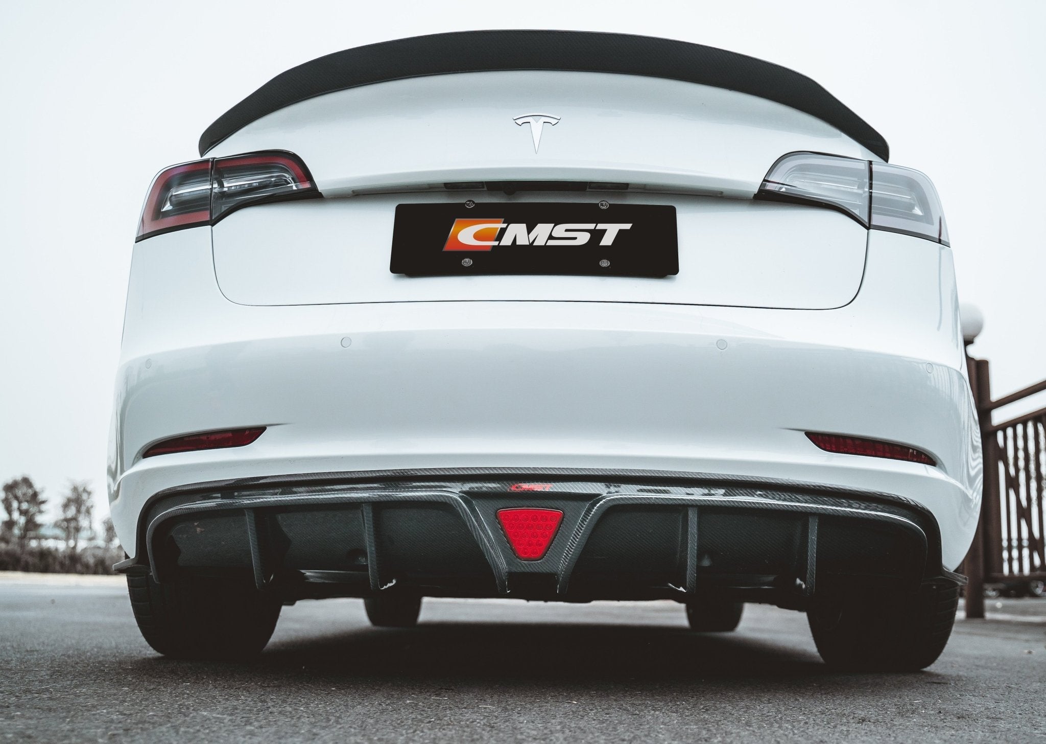 CMST - TESLA MODEL 3 CARBON FIBRE DIFFUSER V2