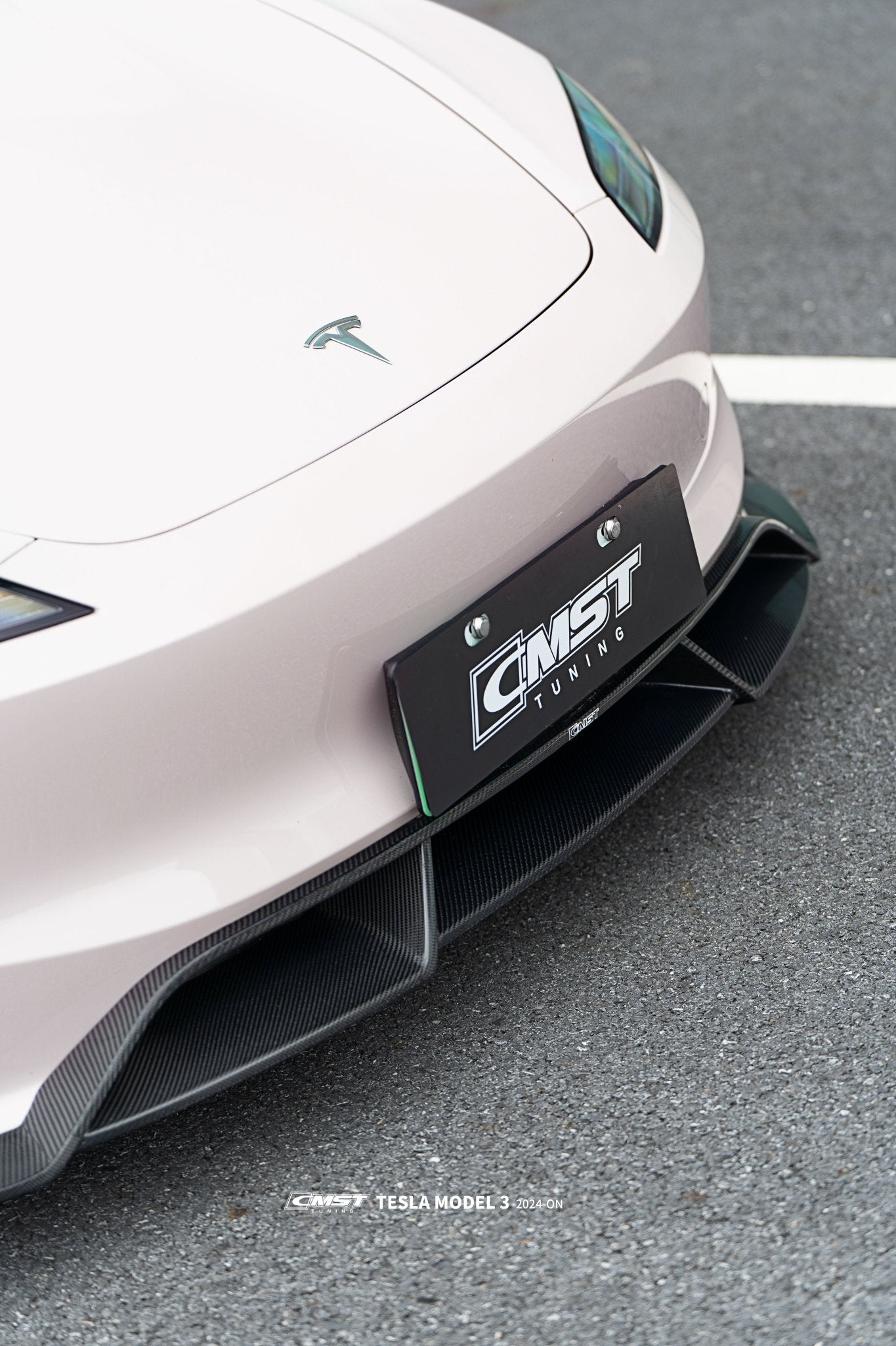 CMST - TESLA MODEL 3 HIGHLAND 2024+ CARBON FIBRE FRONT LIP SPLITTER V1