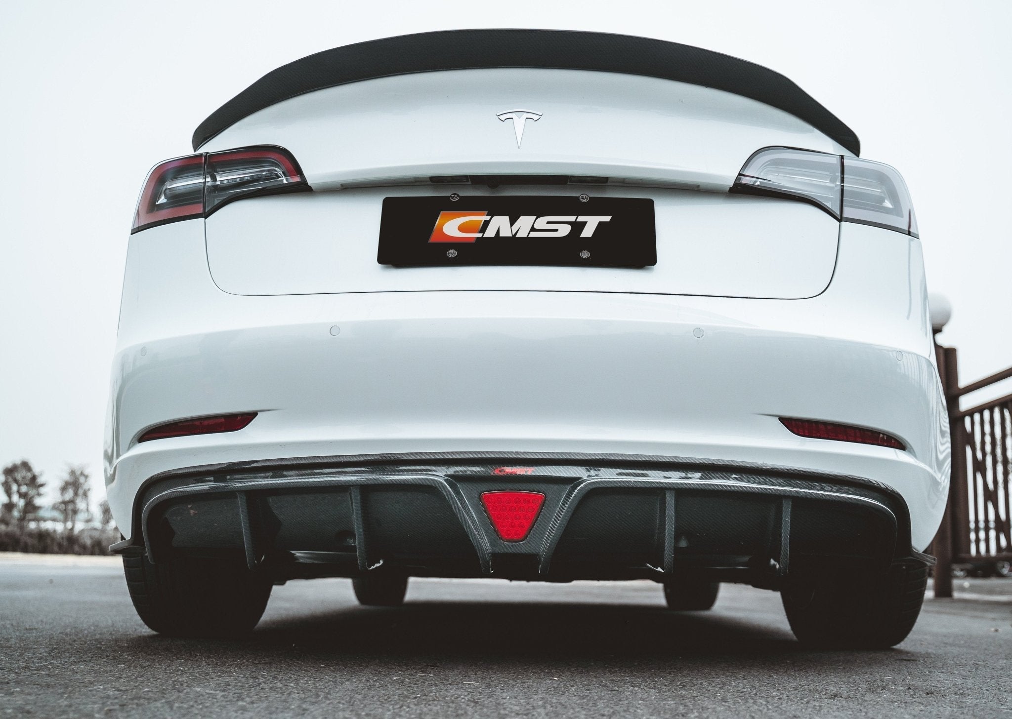 CMST - TESLA MODEL 3 CARBON FIBRE SPOILER V1