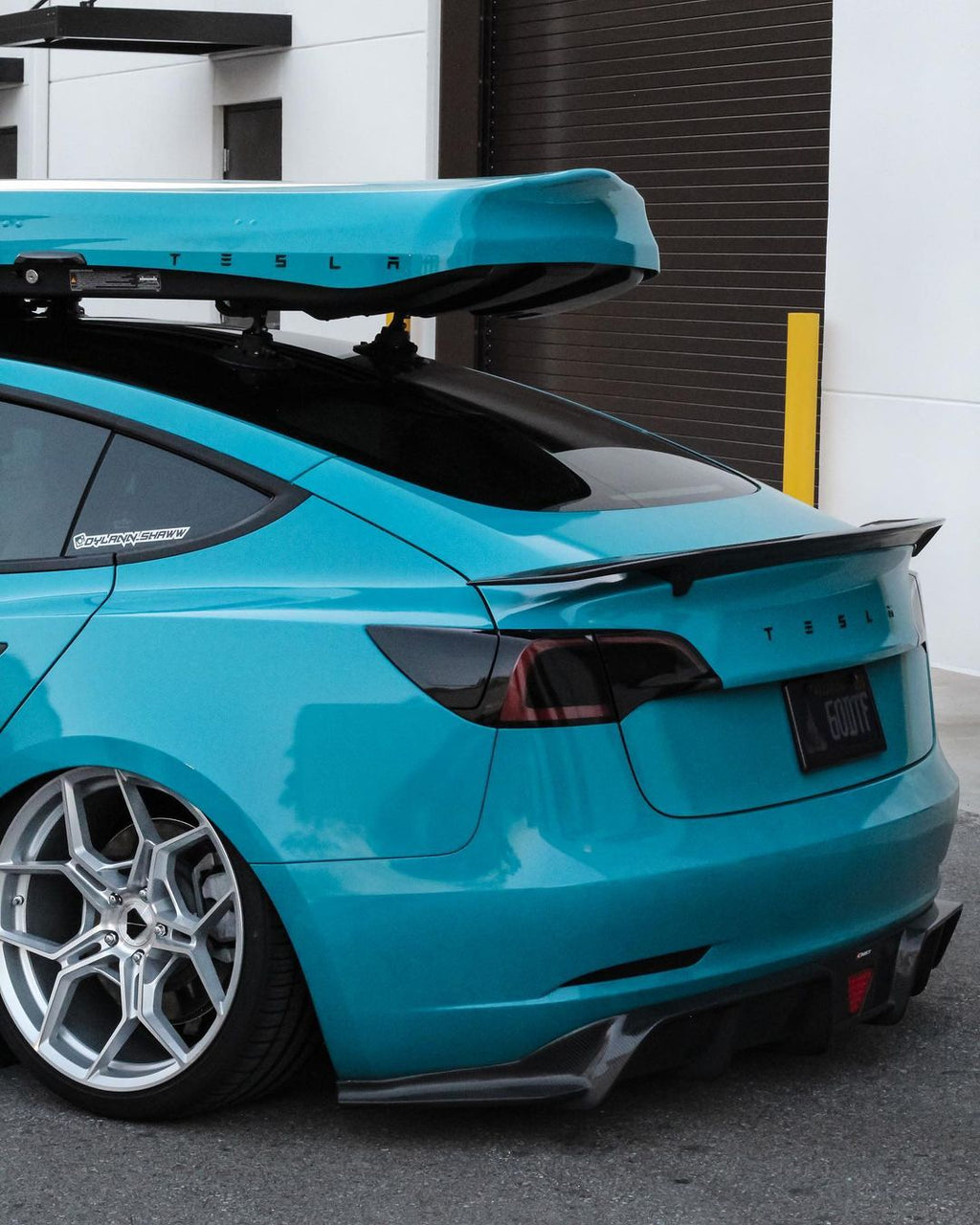CMST - TESLA MODEL 3 CARBON FIBRE SPOILER V3