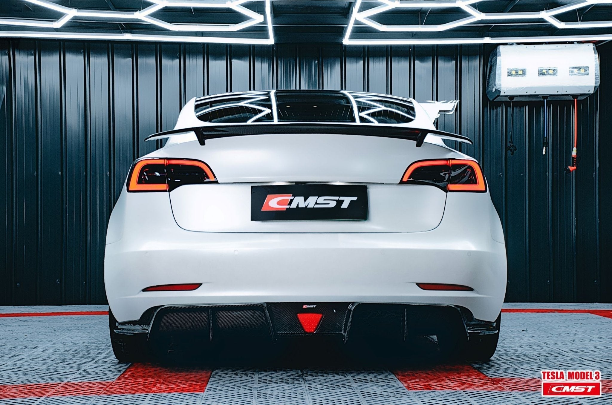 CMST - TESLA MODEL 3 CARBON FIBRE SPOILER V3