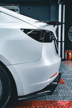 CMST - TESLA MODEL 3 CARBON FIBRE SPOILER V3