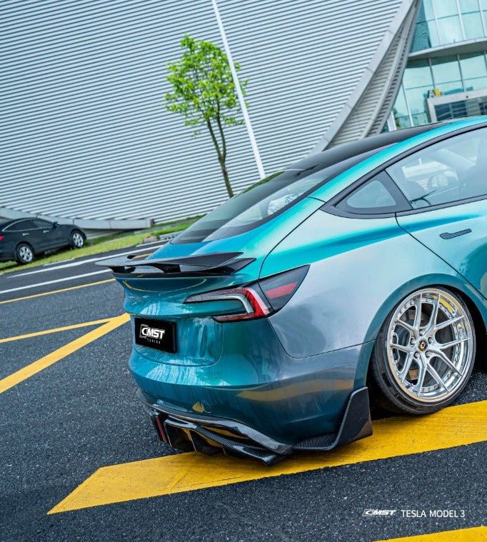 CMST - TESLA MODEL 3 HIGHLAND 2024+ CARBON FIBRE REAR DIFFUSER AND REAR SIDE SKIRTS