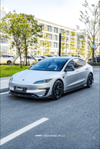 CMST - TESLA MODEL 3P PERFORMANCE HIGHLAND DRY CARBON FIBER BODYKIT