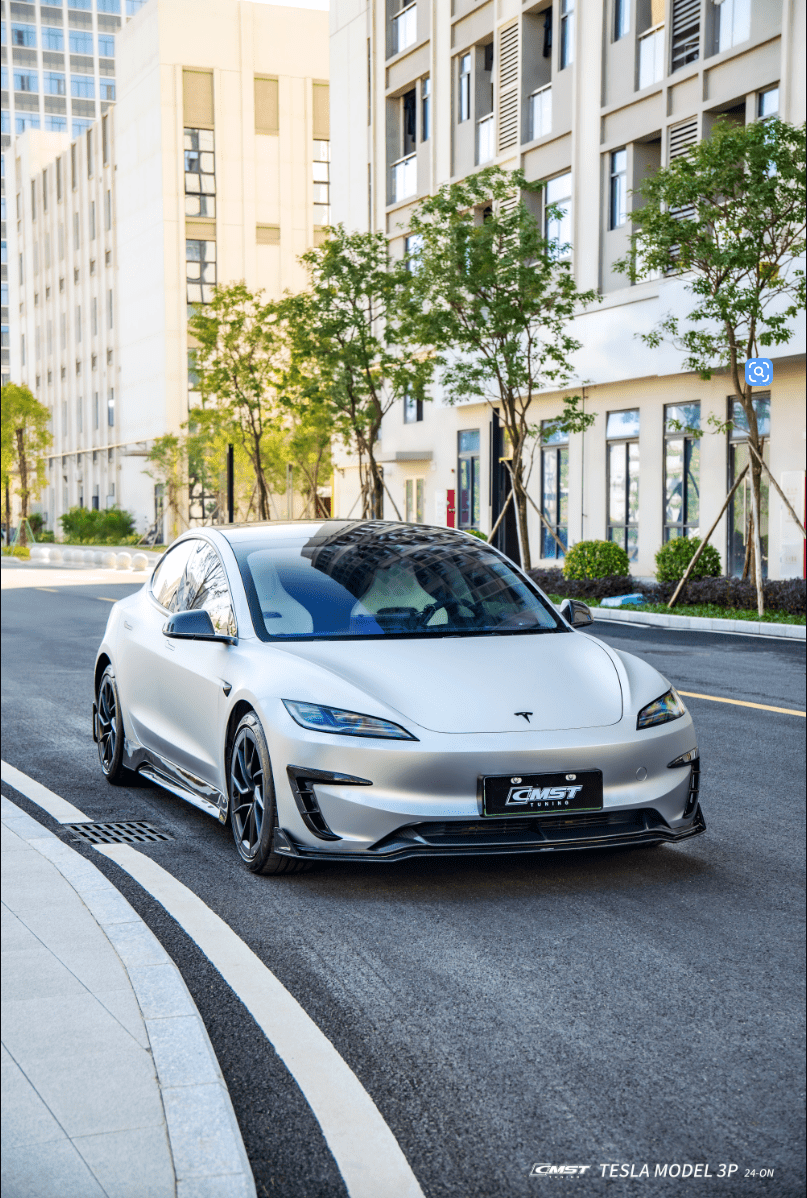 CMST - TESLA MODEL 3P PERFORMANCE HIGHLAND DRY CARBON FIBER BODYKIT
