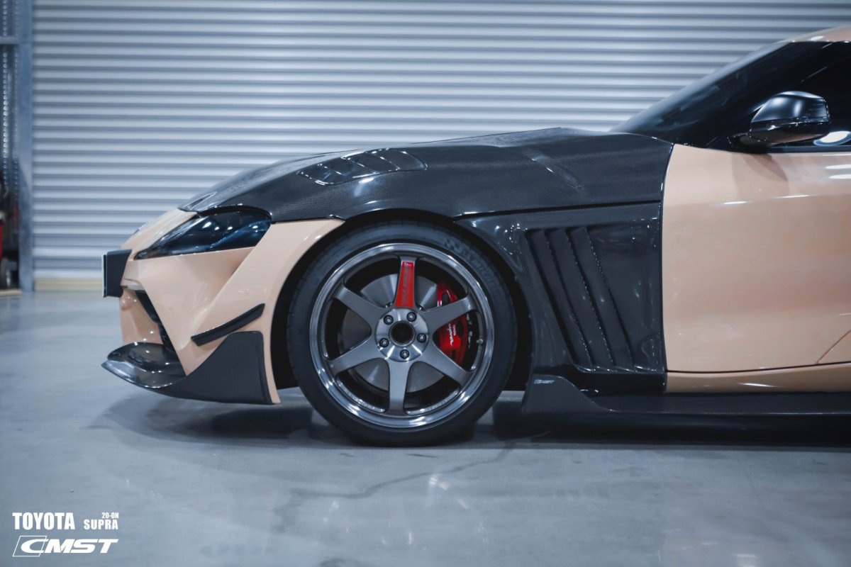 CMST- TOYOTA GR SUPRA CARBON FIBRE TRANSPARENT BONNET HOOD
