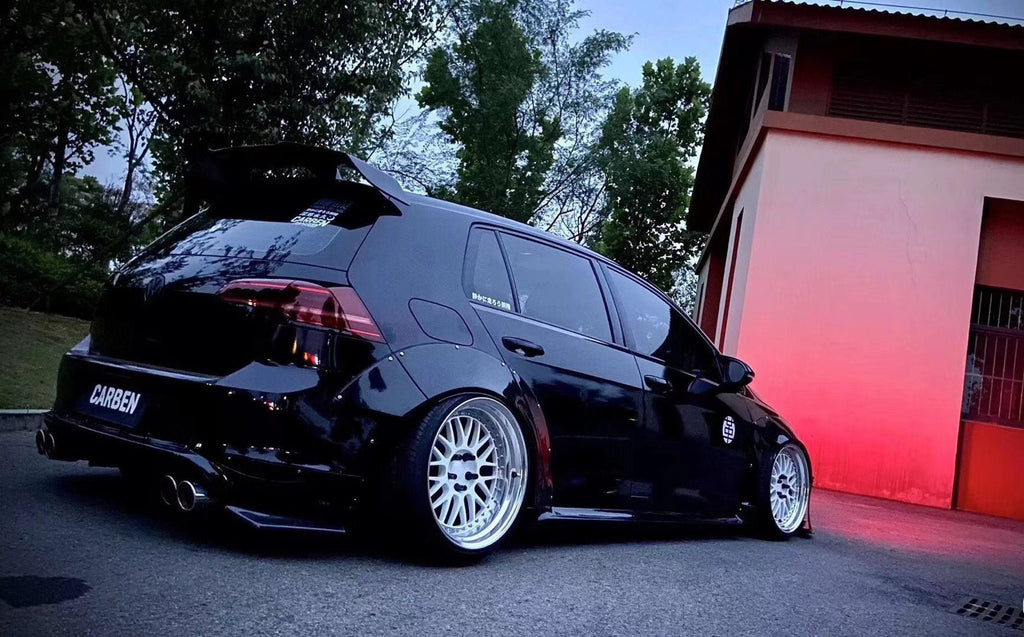 CMST -VOLKSWAGEN GOLF GTI & GOLF R MK7 MK7.5 WIDEBODY SIDE SKIRTS