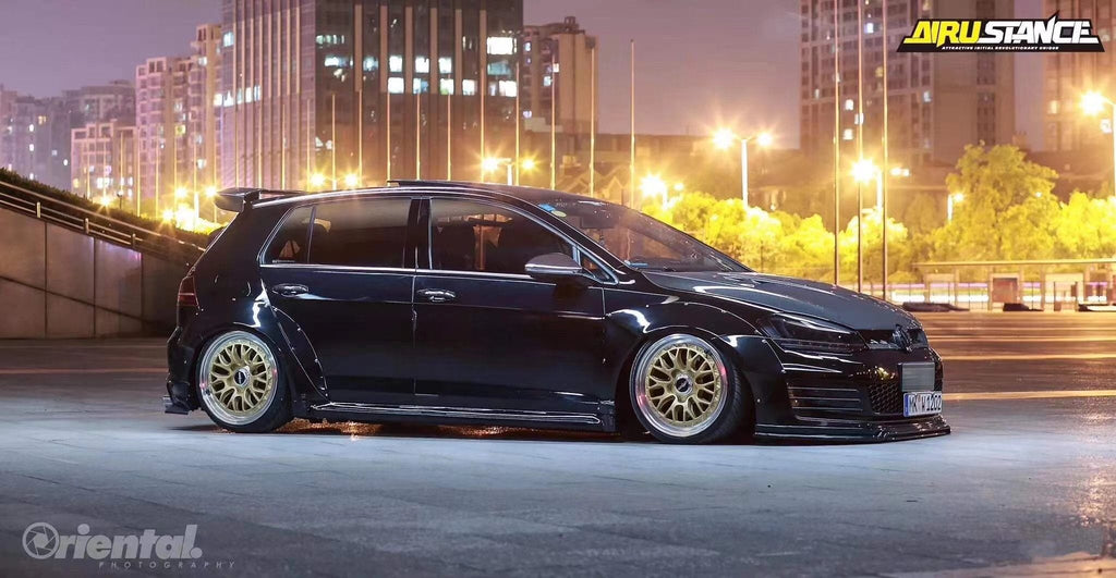 CMST -VOLKSWAGEN GOLF GTI & GOLF R MK7 MK7.5 WIDEBODY SIDE SKIRTS